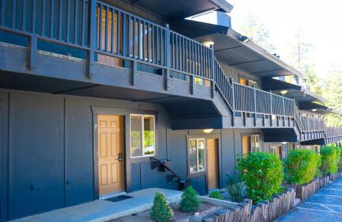 Big Bear Lake Resort | Sessions Retreat & Hotel