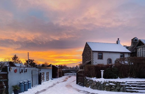 Threlkeld Cottage | Set in Threlkeld, a quiet village with views of Blencathra.