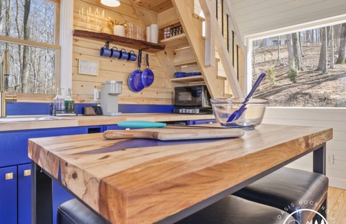 Logan House | Set of 2 Treehouses in Hocking Hills Adventure!