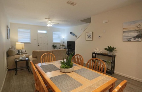 Mexico Beach Apartment | Set Sail at 7 by Pristine Properties