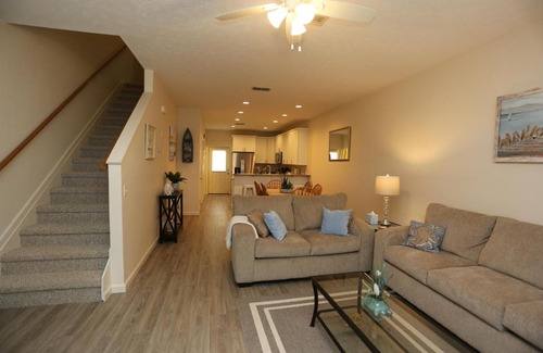 Mexico Beach Apartment | Set Sail at 7 by Pristine Properties