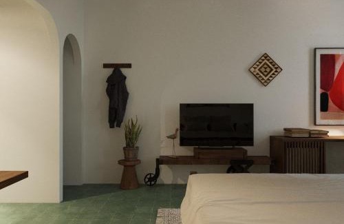 Hang Bac Apartment | SETH ROLLINS Modern Building-Laundry Included-Free Laundry