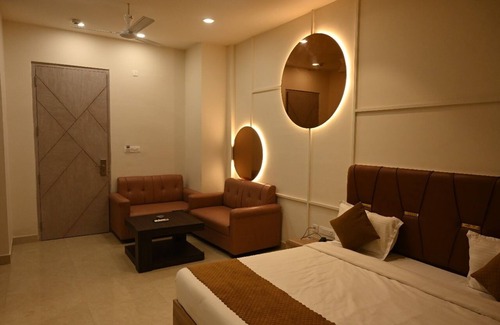 Lucknow Hotel | Sethi Grand Hotel