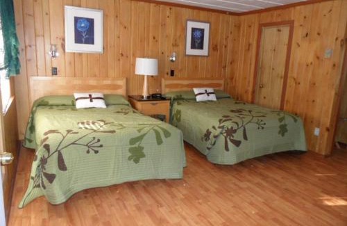 Lake George Cabin | Seven Dwarfs Motel & Cabins
