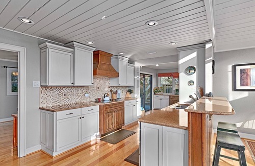 Waynesville House | ~ Seven Peaks ~ Views, Peaceful, Private ~