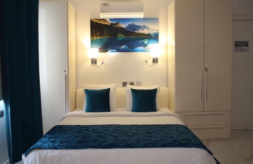 Stari Grad Hotel | Seven Square Luxury Suites
