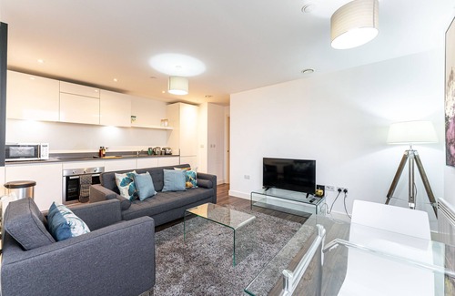 The Westside Apartment | SevenStays Broadway Residences - Gym and Parking