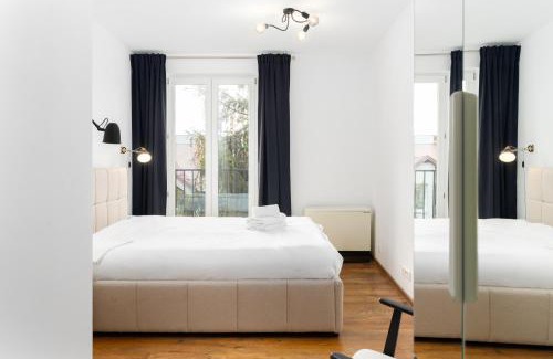Bronowice Apartment | Sewera Cozy Nest Apartment by BookingHost
