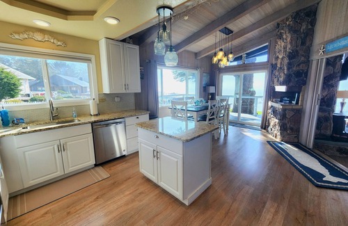 Harbor House | Sexton Shores; Stunning Oceanfront home! Deeded beach access and dog friendly.