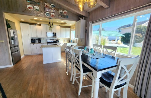 Harbor House | Sexton Shores; Stunning Oceanfront home! Deeded beach access and dog friendly.