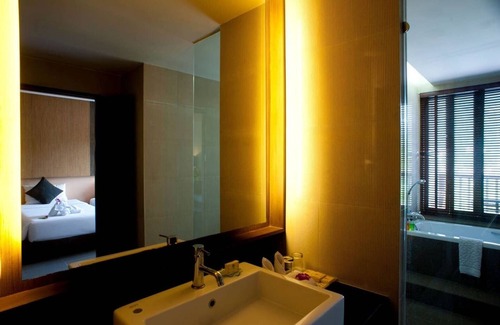 Karon Hotel | (SHA+)Grand Deluxe Double Room At Karon Beach (004)