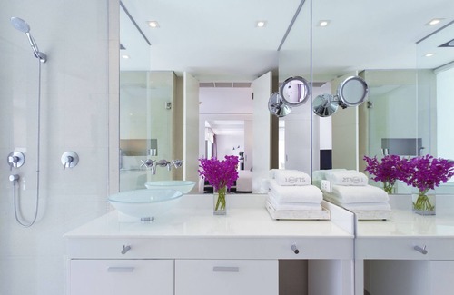 Patong House | (SHA Plus) BYD Lofts /1 Bedroom Grand Deluxe Suite - Room Only - Patong Beach