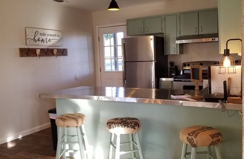 Tarpley House | Shadow Dance Ranch-Private 2000 Acres and 2 Lakes with Plenty of Water to Enjoy!