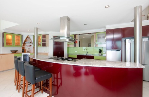 Yamba Apartment | Shadows on Convent 2 - 4 bedrooms
