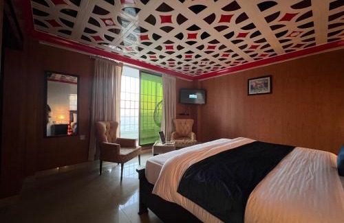 Dhirkot Hotel | Shagufta Hotel Murree
