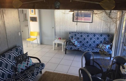 Port Vincent Apartment | SHAKIN' SHACK