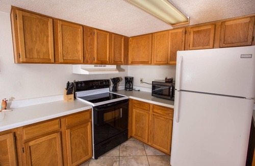 Shalimar Condo | Shalimar Waterfront in Finisterra |Views of Choctawhatchee Bay |Pool |Close to Eglin AFB & Hurlburt