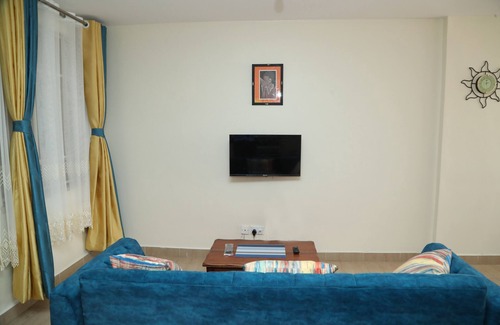 Thompson Estate Apartment | Shalom Homes,a True Home away from Home.