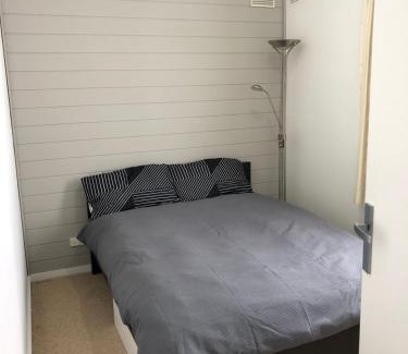 Hotham Heights Apartment | Shamrock Apartment 4