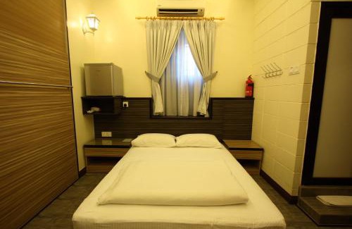 Jawa House | Shamrock Guest House II