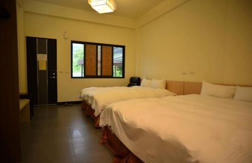 Lugu Bed & Breakfast | Shan Jhong You You B&B