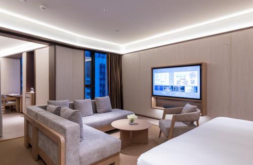 Putuo Hotel | Shanghai Changfeng Business District Orange Crystal Hotel