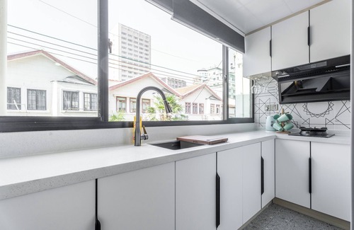 Downtown Shanghai House | Shanghai Hills&XING 1884 Family Homestay