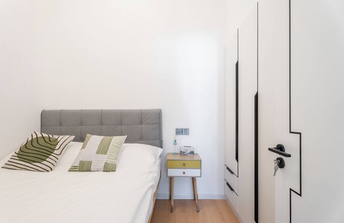 Downtown Shanghai House | Shanghai Hills&XING 1884 Family Homestay