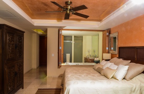 Marina Vallarta Condo | Shangri La in Puerto Vallarta