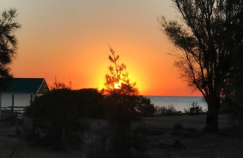 District Council of the Copper Coast Cabin | Shangri La Moonta Bay