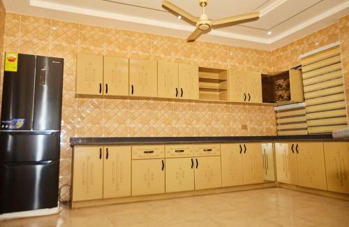 Accra Villa | Shanice Haven, A place of Rest!