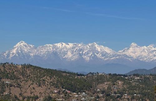 Almora Cabin | Shantiniketan Mountain Home