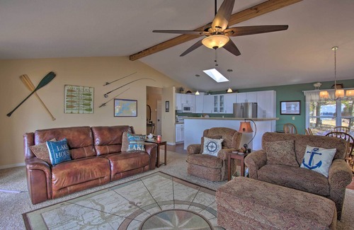 Grove House | Shared Boat Ramp: Waterfront Home in Grove