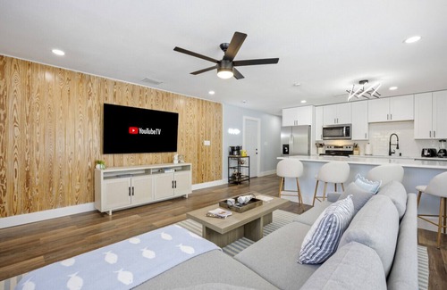 Cocoa Beach House | Shark Tank Cocoa Beach 4 2BR Units 8BR Total Each Sleeps 5 Walk to Beach