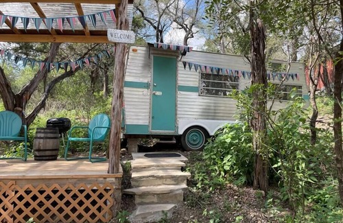 Marble Falls House | Shasta on Hamilton Creek