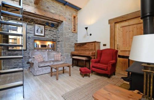 Lothersdale House | Shed End, in 18th century Lothersdale Mill BD20 8EN