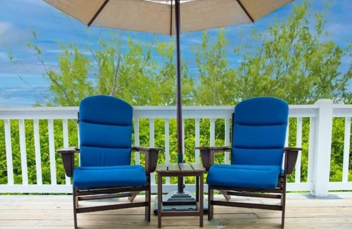 Jimmy Hill Apartment | Sheer Bliss BeachView Apt #2