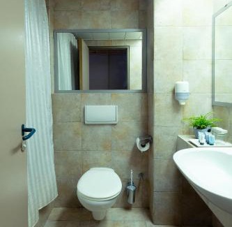 Shefayim Hotel | Shefayim Kibbutz Hotel