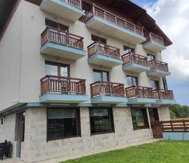 Shiligarnika Hotel | Shekerdejiiski guest house bansko