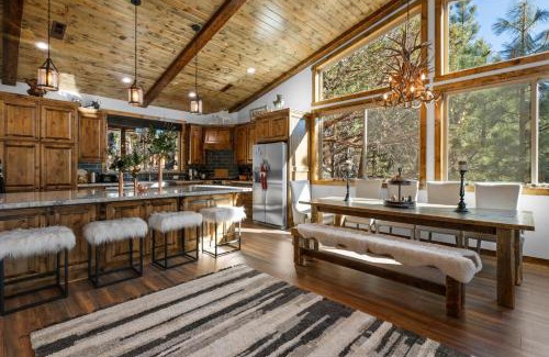 Upper Moonridge House | Shem Shack - Modern, Game Room, Wet Bar, Fire Pit