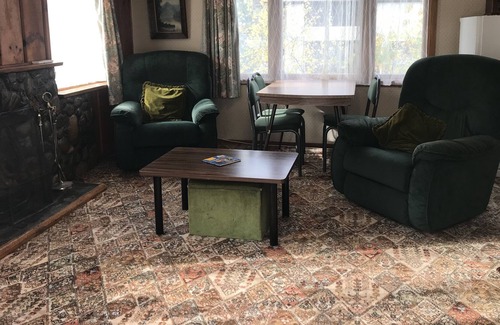 Queenstown City Centre Cottage | Shemara Quaint Cottage - 5 mins walk to town