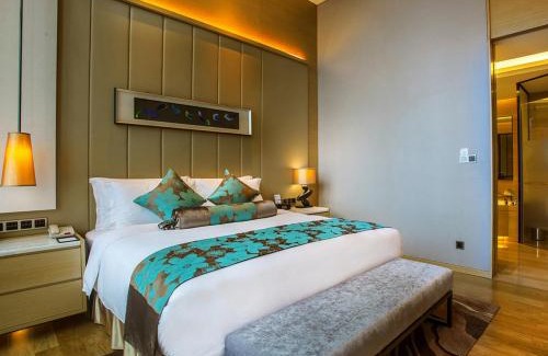 Central Business District Hotel | Shenzhen Futian Wyndham Grand