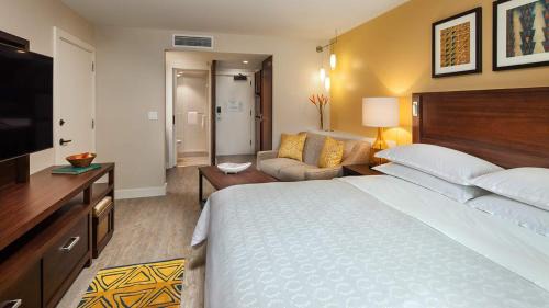 Poipu House | Sheraton Kauai Resort Villas Studio Apartment with Resort Access