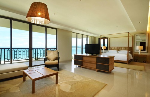 Wanning Hotel | Sheraton Shenzhou Peninsula Resort