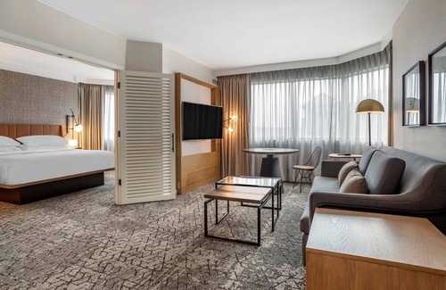 Downtown Wilmington Hotel | Sheraton Suites Wilmington Downtown