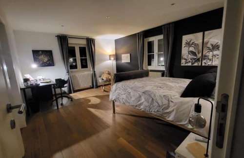 Wepion Bed & Breakfast | Sherlock's Home