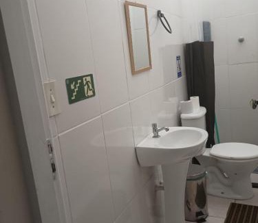 Pindamonhangaba Hostel | Sheymar Hostel Pindamonhangaba
