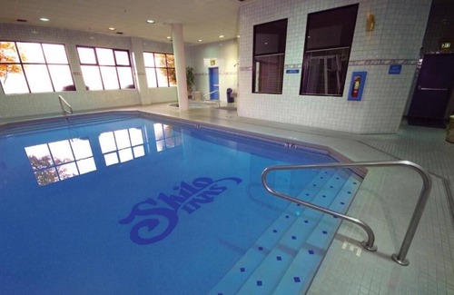 Salem Hotel | Shilo Inn Suites - Salem