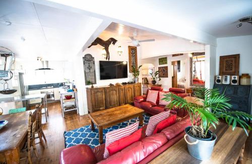 Byron Bay Bed & Breakfast | Shirley Blue