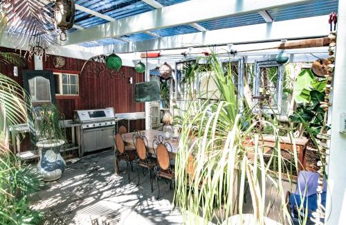 Byron Bay Bed & Breakfast | Shirley Blue